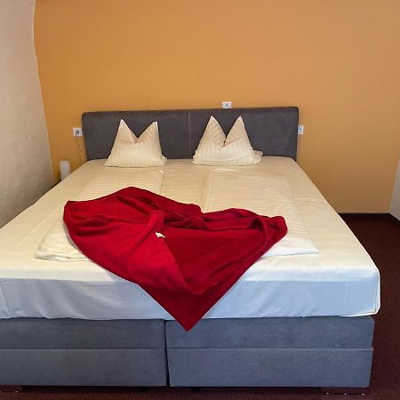 Hotel Restaurant Gasthof Michal Gundersheim 外观 照片
